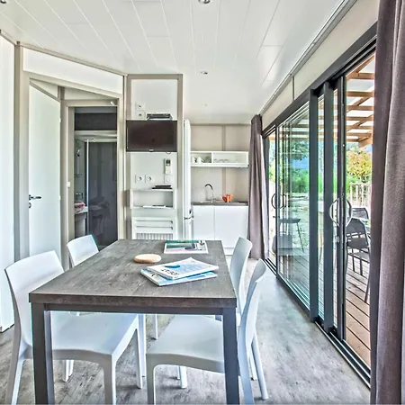 Natura 5p By Interhome 펜션
